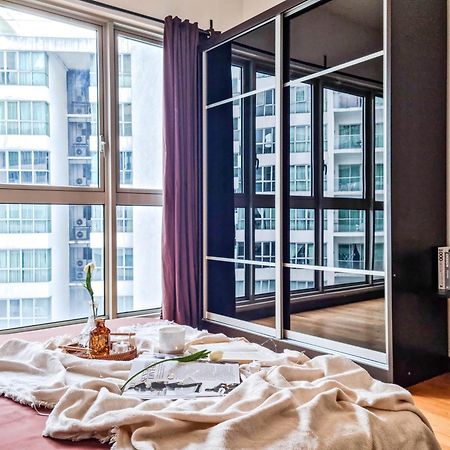 Naibnb In Regalia Residence Куала-Лумпур Экстерьер фото