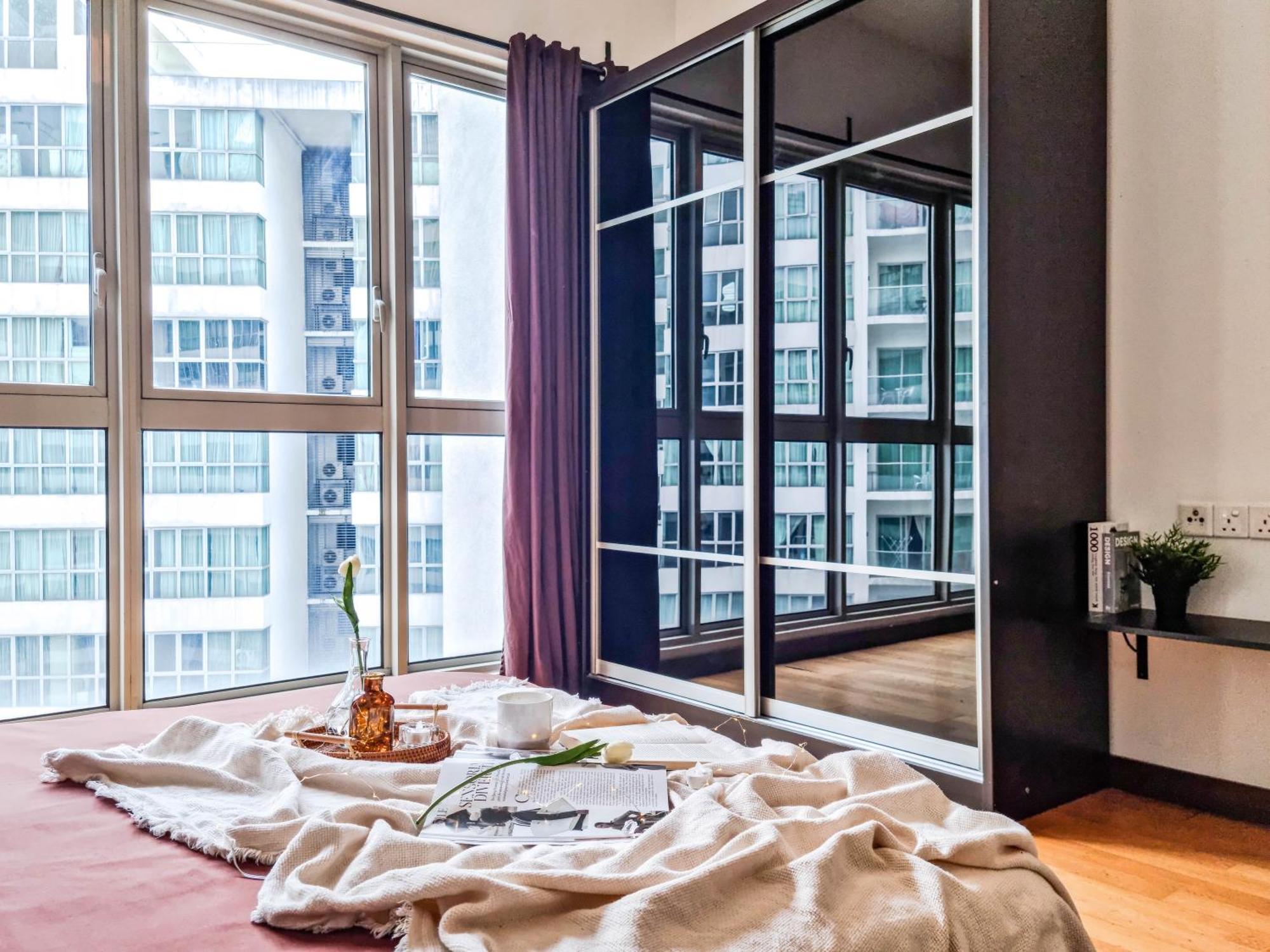 Naibnb In Regalia Residence Куала-Лумпур Экстерьер фото
