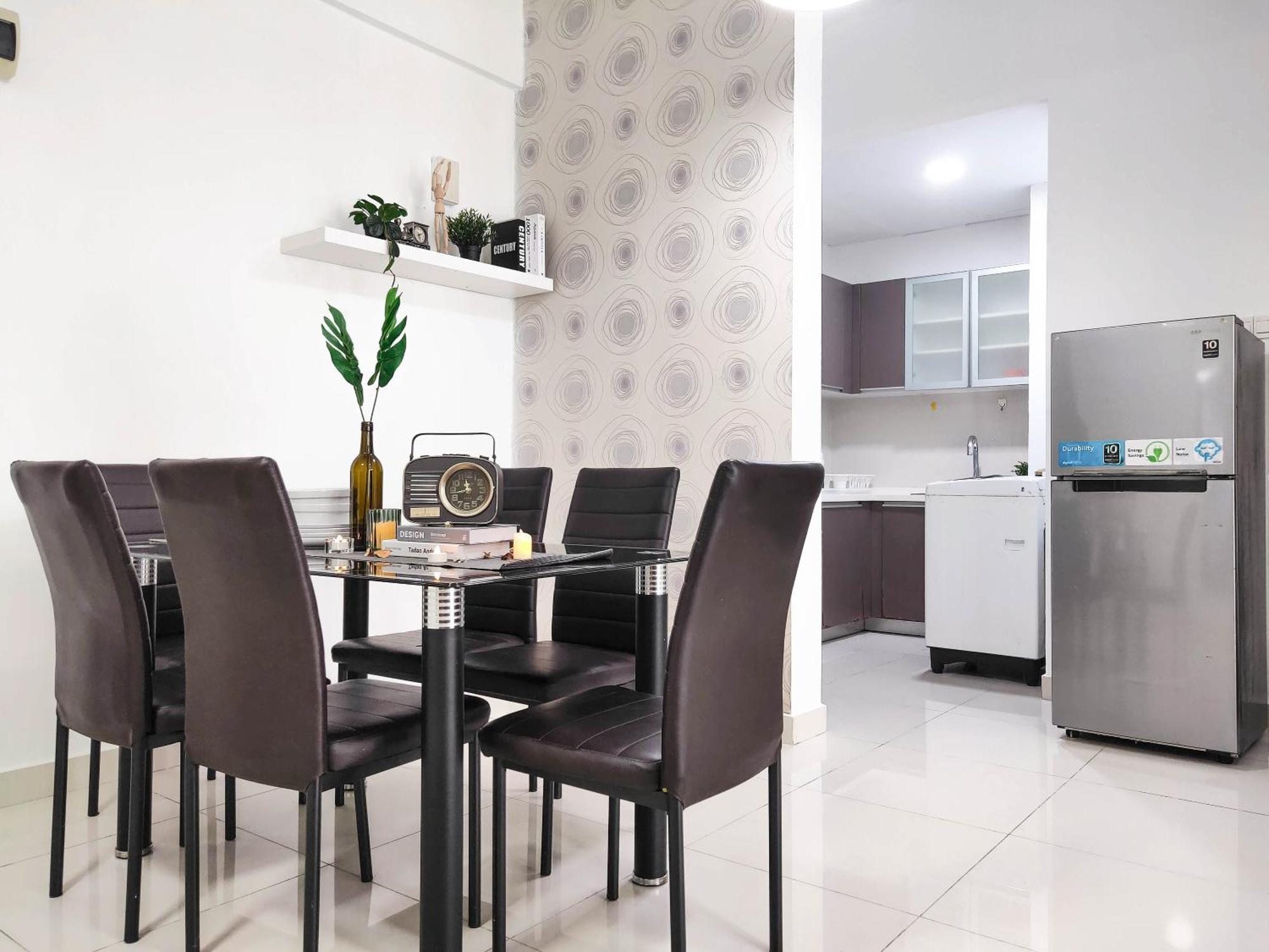 Naibnb In Regalia Residence Куала-Лумпур Экстерьер фото