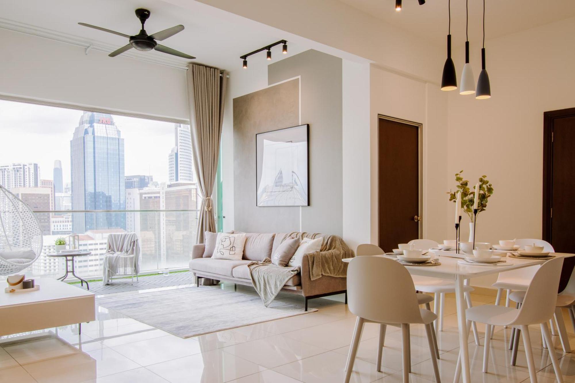 Naibnb In Regalia Residence Куала-Лумпур Экстерьер фото